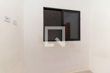 Quarto 2 de apartamento para alugar com 2 quartos, 35m² em Vila Campanela, São Paulo