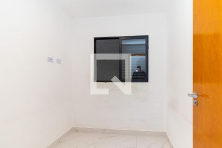 Quarto 2 de apartamento para alugar com 2 quartos, 35m² em Vila Campanela, São Paulo