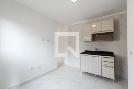 Sala / Cozinha de apartamento para alugar com 2 quartos, 38m² em Vila Campanela, São Paulo