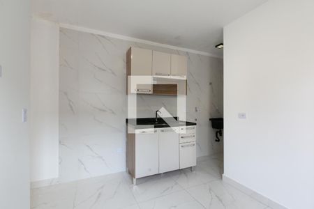 Sala / Cozinha de apartamento para alugar com 2 quartos, 38m² em Vila Campanela, São Paulo