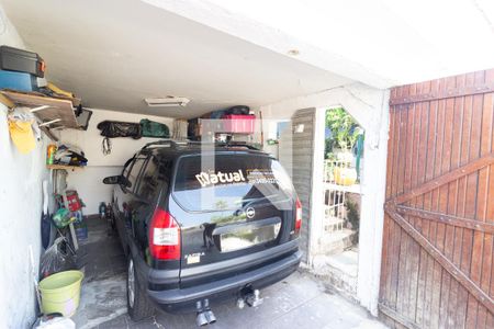 Garagem de casa à venda com 2 quartos, 170m² em Bento Ribeiro, Rio de Janeiro
