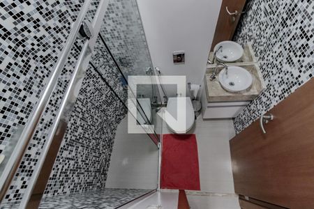 Banheiro de Serviço de apartamento à venda com 3 quartos, 270m² em Copacabana, Rio de Janeiro