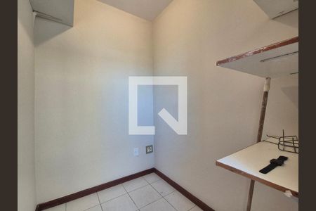 Quarto de Serviço de apartamento à venda com 3 quartos, 165m² em Recreio dos Bandeirantes, Rio de Janeiro