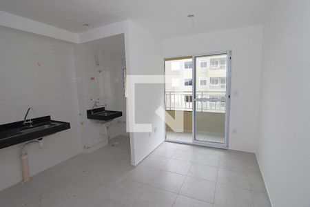 Sala de apartamento à venda com 2 quartos, 37m² em Del Castilho, Rio de Janeiro