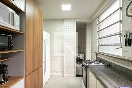 Cozinha de apartamento à venda com 2 quartos, 140m² em Leme, Rio de Janeiro