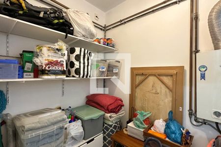 Quarto de Serviço de apartamento à venda com 2 quartos, 140m² em Leme, Rio de Janeiro