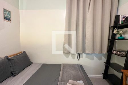 Quarto 02 de apartamento à venda com 2 quartos, 140m² em Leme, Rio de Janeiro