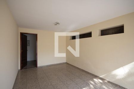 Garagem de casa para alugar com 3 quartos, 220m² em Vila Nova Mazzei, São Paulo