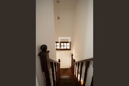 Escadas para os Quartos de casa para alugar com 3 quartos, 220m² em Vila Nova Mazzei, São Paulo