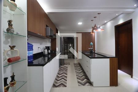 Cozinha - Armários de casa à venda com 3 quartos, 170m² em Fátima, Canoas