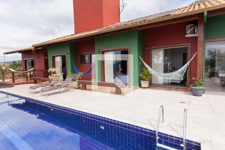 Piscina de casa de condomínio à venda com 4 quartos, 390m² em Passárgada, Nova Lima