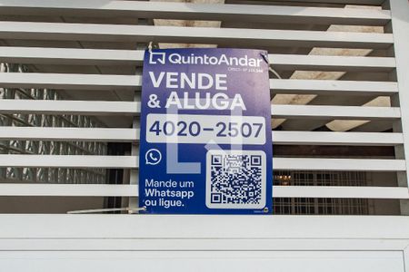 Placa de casa para alugar com 3 quartos, 195m² em Vila Mariana, São Paulo