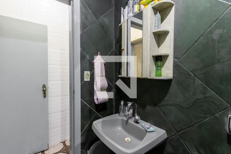 Lavabo de casa à venda com 2 quartos, 120m² em Vila Araguaia, São Paulo