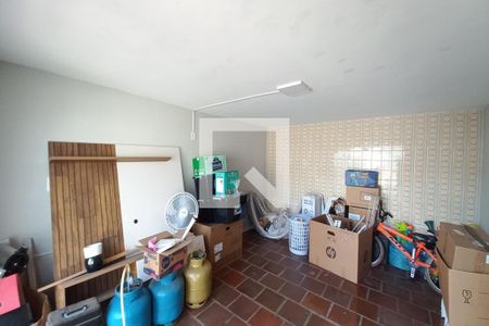 Garagem de casa à venda com 3 quartos, 156m² em Cidade Jardim, Campinas