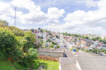 Vista do Quintal de casa para alugar com 2 quartos, 114m² em Parque Santa Rita de Cassia, Cotia
