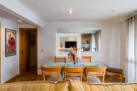 Sala de apartamento à venda com 3 quartos, 105m² em Real Parque, São Paulo