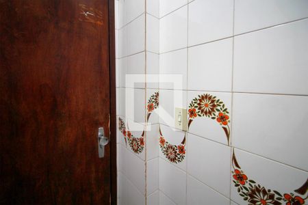 Banheiro de Serviço de apartamento à venda com 3 quartos, 95m² em Santo Agostinho, Belo Horizonte