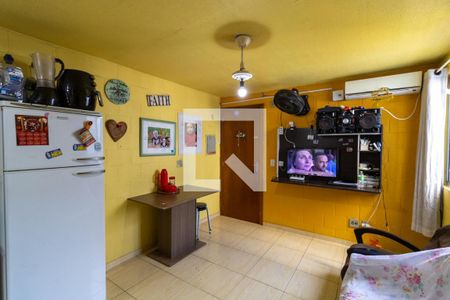 Sala/Cozinha de apartamento à venda com 2 quartos, 43m² em Vila Nova, Porto Alegre