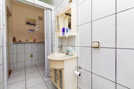 Casa à venda com 280m², 8 quartos e 5 vagasCASA 2: BANHEIRO