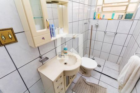 Casa à venda com 280m², 8 quartos e 5 vagasCASA 2: BANHEIRO