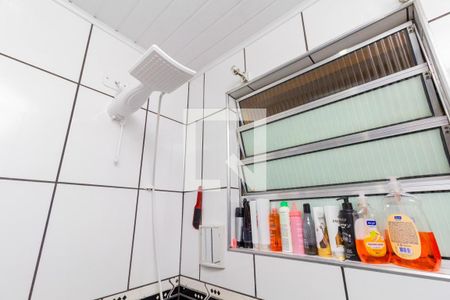 Casa à venda com 280m², 8 quartos e 5 vagasCASA 3: BANHEIRO