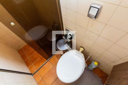 Casa à venda com 280m², 8 quartos e 5 vagasCASA 1: BANHEIRO 1
