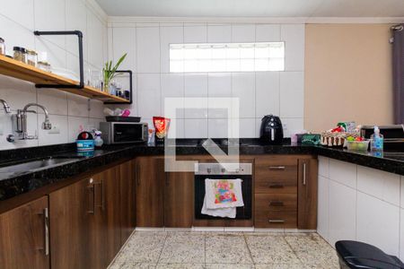 Casa à venda com 280m², 8 quartos e 5 vagasCASA 4: COZINHA