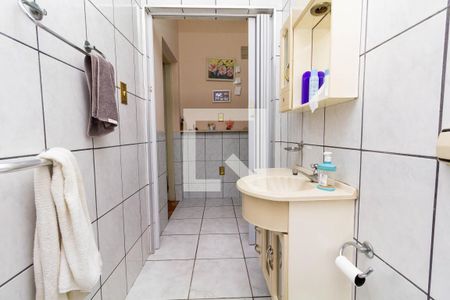 Casa à venda com 280m², 8 quartos e 5 vagasCASA 2: BANHEIRO