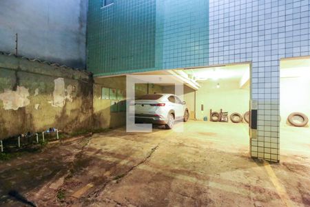 Garagem de apartamento à venda com 3 quartos, 150m² em Alto Caiçaras, Belo Horizonte