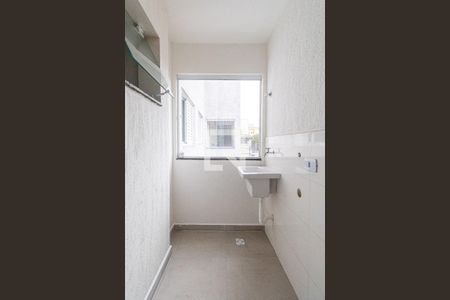 Sala/Cozinha/Área de Serviço  de apartamento à venda com 2 quartos, 33m² em Jardim Coimbra, São Paulo