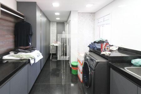 Área de Serviço de apartamento à venda com 4 quartos, 380m² em Jardim Avelino, São Paulo