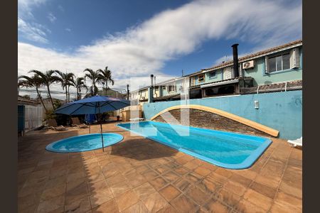 Área comum - Piscina de casa de condomínio à venda com 3 quartos, 110m² em Humaitá, Porto Alegre