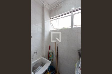 Cozinha e Área de Serviço de apartamento à venda com 3 quartos, 65m² em Buritis, Belo Horizonte