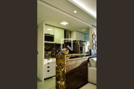 Cozinha de apartamento à venda com 2 quartos, 68m² em Santo Antônio, Porto Alegre