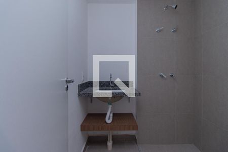 Banheiro de kitnet/studio à venda com 1 quarto, 30m² em Vila Mariana, São Paulo