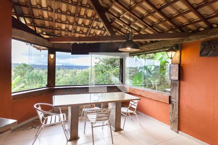 Churrasqueira de casa de condomínio à venda com 2 quartos, 295m² em Aconchego da Serra, Itabirito