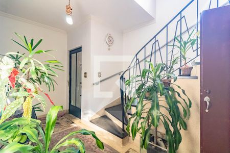 Escada de casa à venda com 3 quartos, 550m² em Cidade Vargas, São Paulo