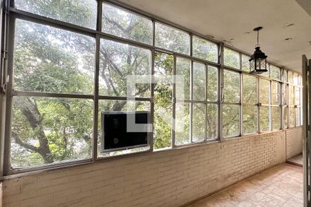 Sala  de apartamento à venda com 4 quartos, 155m² em Copacabana, Rio de Janeiro