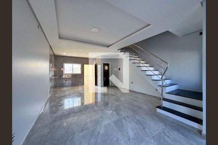 Sala de casa à venda com 3 quartos, 152m² em Campestre, São Leopoldo