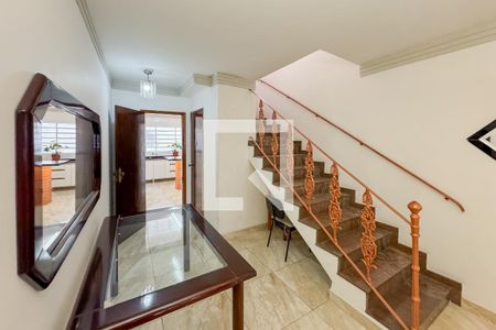 Sala de casa à venda com 3 quartos, 360m² em Vila Fermiano Pinto, São Paulo