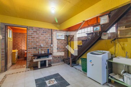 Sala 2 de casa à venda com 2 quartos, 120m² em Cristal, Porto Alegre