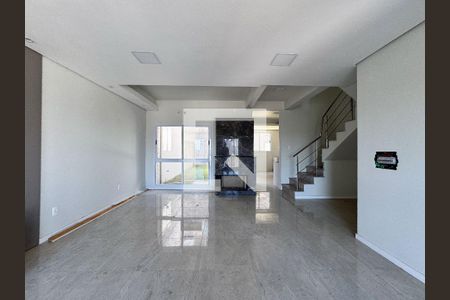 Sala de casa à venda com 3 quartos, 129m² em Campestre, São Leopoldo