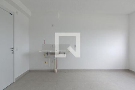 Sala / Cozinha de apartamento para alugar com 2 quartos, 32m² em Colônia (zona Leste), São Paulo