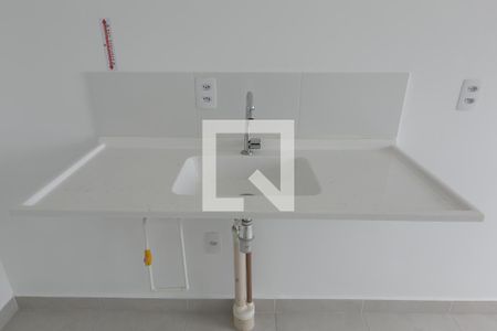 Sala / Cozinha de apartamento para alugar com 2 quartos, 32m² em Colônia (zona Leste), São Paulo
