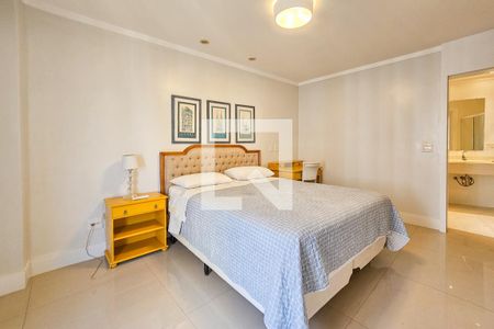 Suíte 1 de apartamento para alugar com 3 quartos, 180m² em Centro, Guarujá