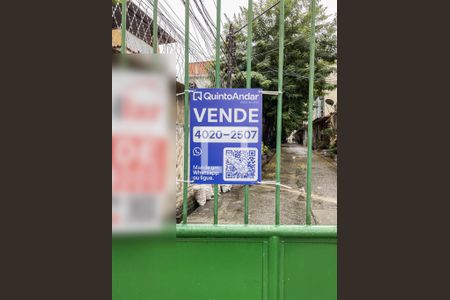 Plaquinha de casa à venda com 2 quartos, 60m² em Benfica, Rio de Janeiro