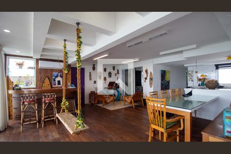 Sala de apartamento à venda com 2 quartos, 262m² em Recreio dos Bandeirantes, Rio de Janeiro