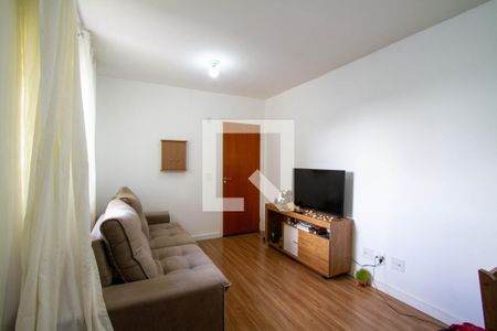 Sala de apartamento para alugar com 3 quartos, 60m² em Santa Cândida, Curitiba