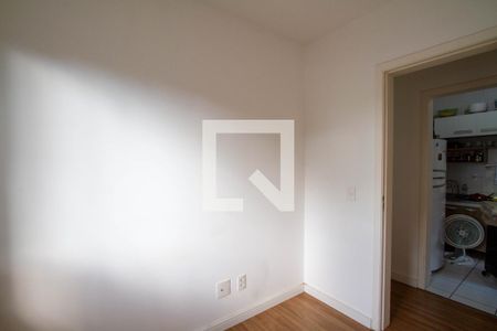 Quarto 2 de apartamento para alugar com 3 quartos, 60m² em Santa Cândida, Curitiba
