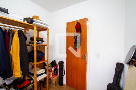 Quarto 1 de apartamento para alugar com 3 quartos, 60m² em Santa Cândida, Curitiba